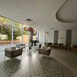 Luxury Condo Front Of The Beach