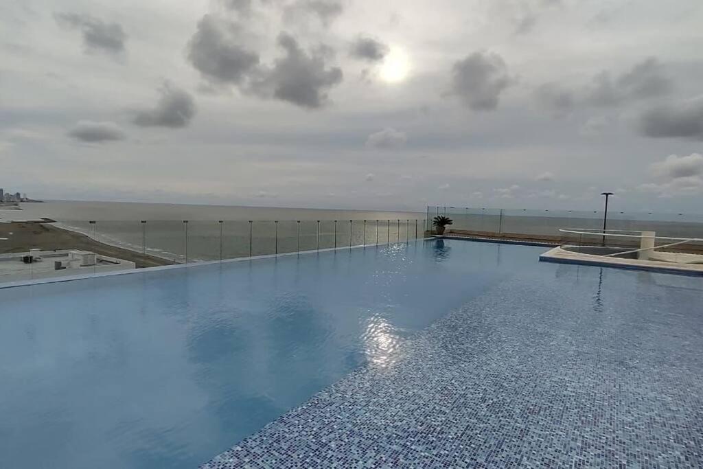 Luxury Front Of The Beach